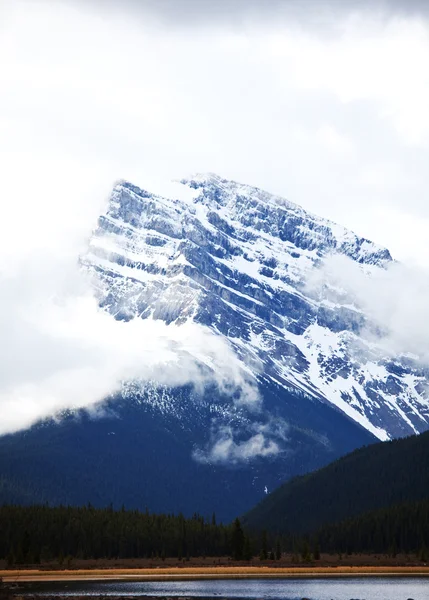 Munții canadieni — Fotografie, imagine de stoc