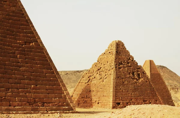 Piramides in Soedan — Stockfoto