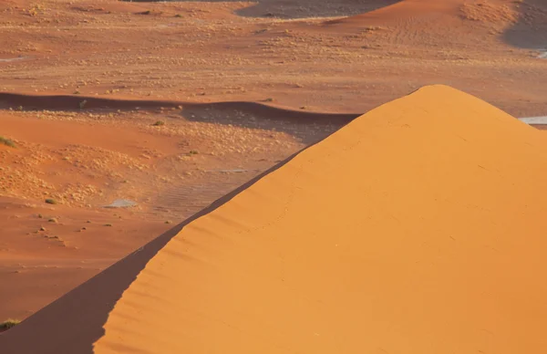 Дюна в Namib — стокове фото