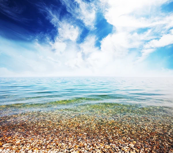 Море і синій — стокове фото