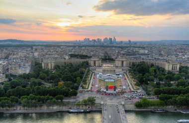 Paris köprülerde bir düşüş