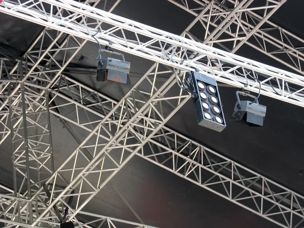 Equipamento de iluminação de palco e projetores — Fotografia de Stock