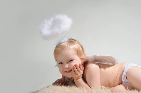 Bambina angelo — Foto Stock