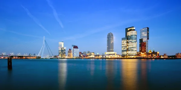 Rotterdam o zmierzchu — Zdjęcie stockowe