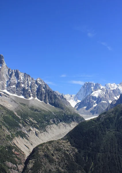 Mont-Blanc-ra és a hó — Stock Fotó