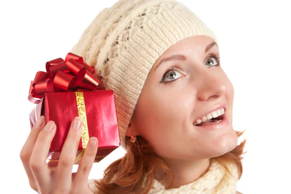 Happy smiling woman with gift — Stock Photo, Image