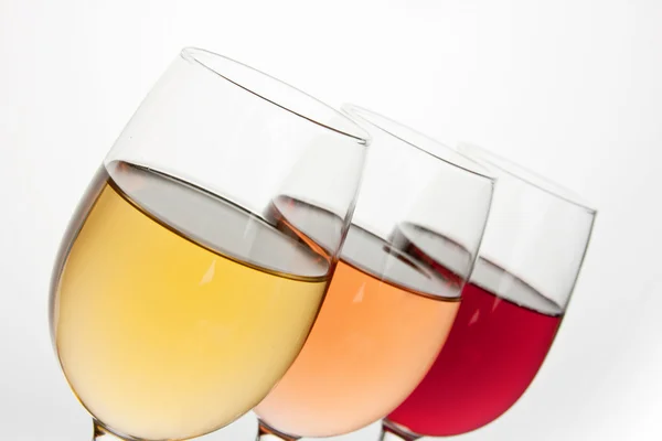 Primo piano di tre bicchieri da vino — Foto Stock