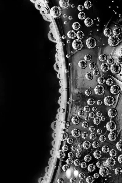 Поверхность с пузырьками под водой — стоковое фото