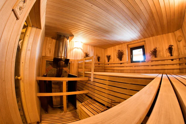 Dřevěné finské sauny interiér — Stock fotografie