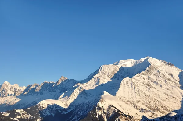 Massif Mont Blanc Fundal Albastru Cer — Fotografie, imagine de stoc