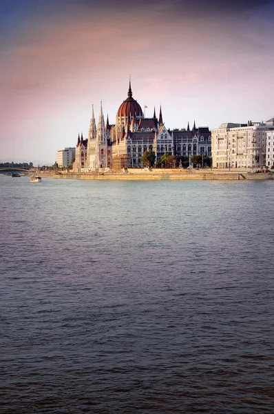 Budapeşte Macaristan Parlamentosu'nun — Stok fotoğraf