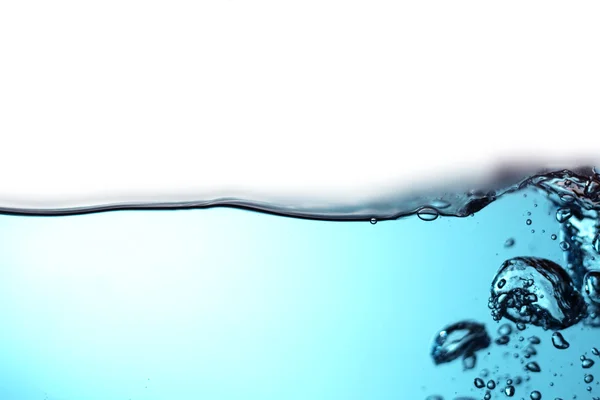 Frischwasser mit Blasen — Stockfoto