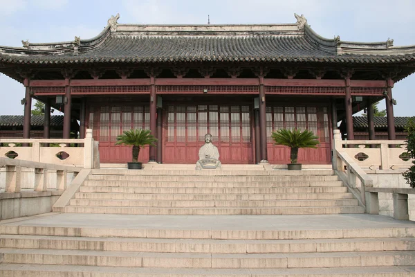 Kina. det antika kinesiska templet — Stockfoto