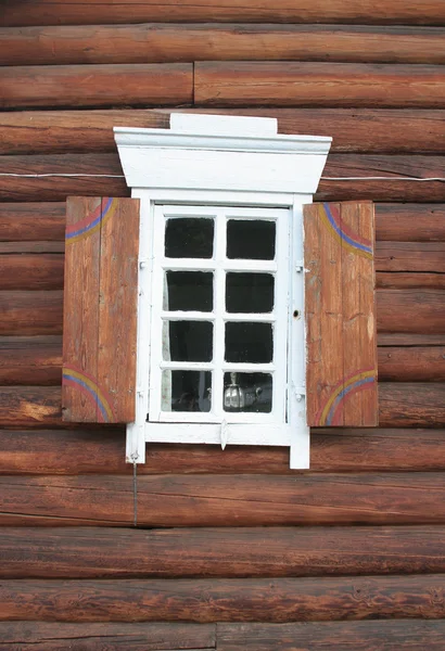 Window in a wooden house — Stock Photo, Image