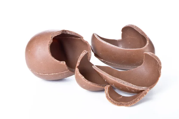 stock image Cracked chocolate egg