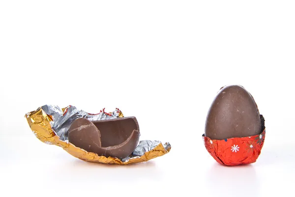 Uovo di Pasqua al cioccolato — Foto Stock