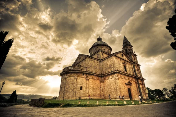 Montepulciano kyrka — Stockfoto