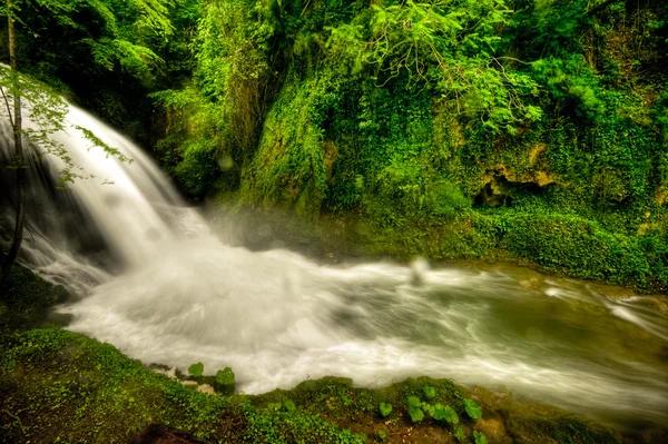 Marmore vattenfall — Stockfoto