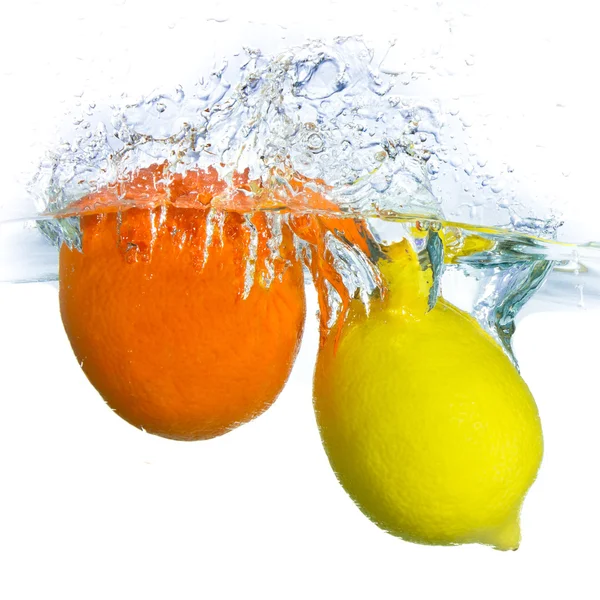 しぶき柑橘系の果物 — ストック写真