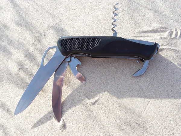 Kapesní nůž černý — Stock fotografie