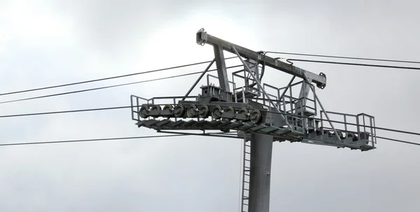 Ski lift structure — Stock Photo, Image