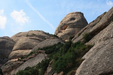 montserrat dağ içinde taşlar