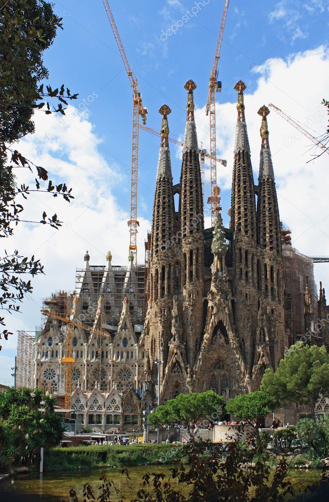 Sagrada Familia cathedral Stock Photo by ©pgkirich 3978228