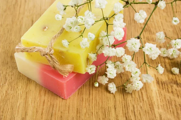 Aroma natural hecho a mano jabón de hierbas —  Fotos de Stock