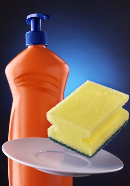 Detergente e esponja — Fotografia de Stock