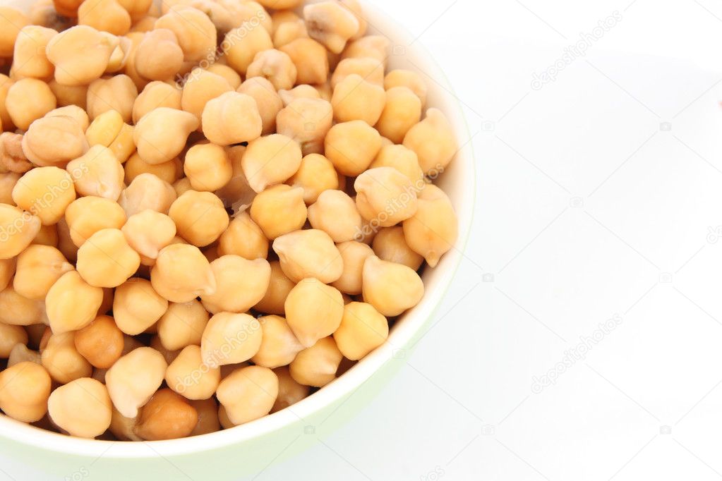 Chickpea in green bowl detail