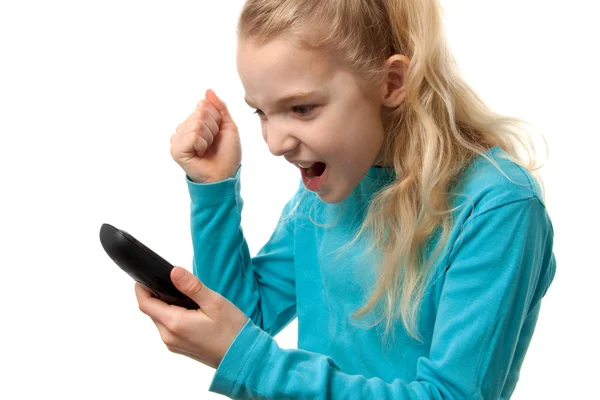 Rapariga no telefone está com raiva — Fotografia de Stock