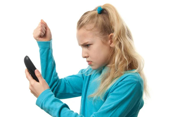 Ung flicka på telefonen är arg — Stockfoto