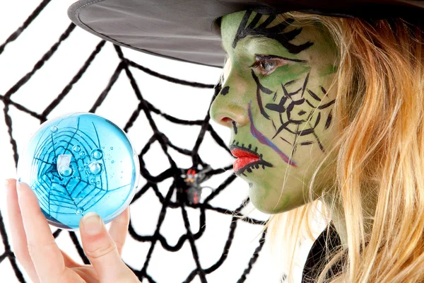 Portrait of green Halloween witch in closeup — Stock Photo, Image