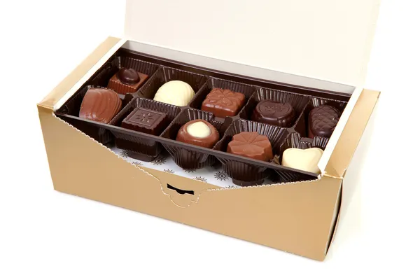 Шоколадні бони в коробці — стокове фото