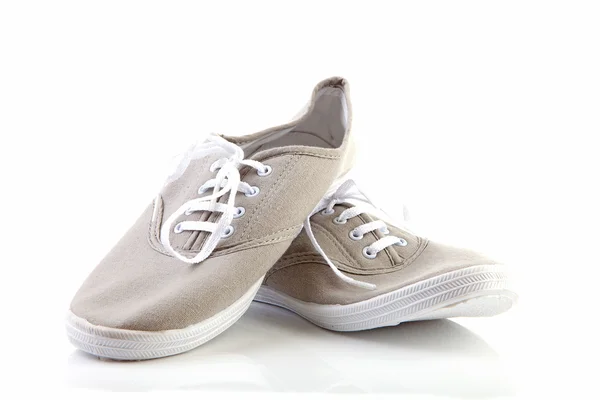 Par de zapatos deportivos grises — Foto de Stock