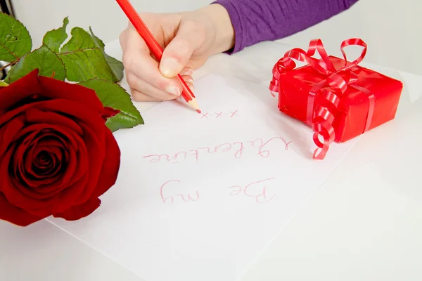 Hand is writing be my valentine — Stock Photo, Image