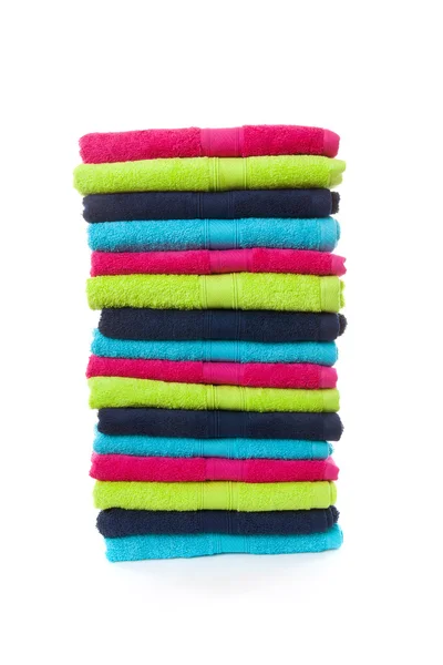 Mucchio di asciugamani colorati — Foto Stock