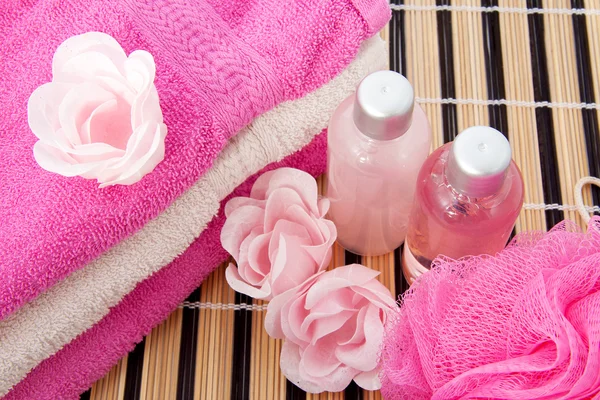 Růžový lázeňské příslušenství v detailním — Stock fotografie