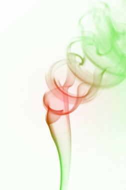 yeşil ve kırmızı beyaz duman tutam