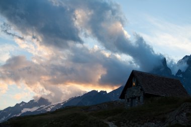 sığınma bertone - courmayeur