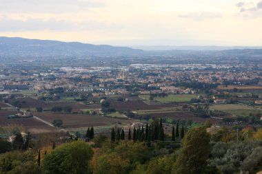 Assisi görüntülemek