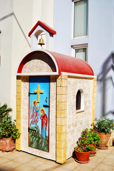 Platanias mini church — Stock Photo, Image