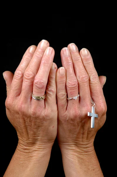 손, 반지와 십자가 — 스톡 사진