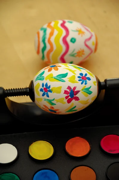 Painting easter egg — Stock Photo, Image