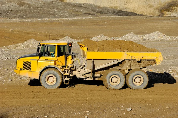 Sárga bányászati billencs — Stock Fotó