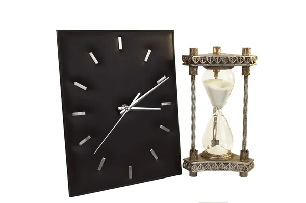 Uhr und Stundenglas — Stockfoto