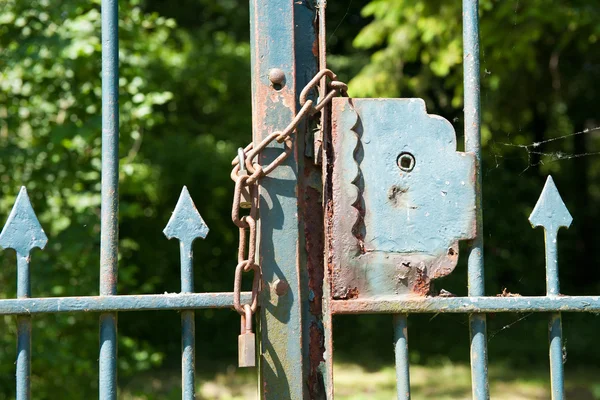 stock image Closed rusty fence