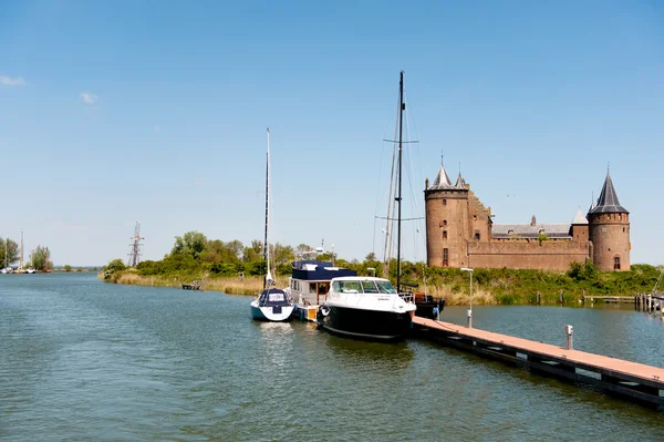 Castle with harbor — Stock Photo, Image