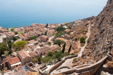 Şehir merkezindeki monemvasia