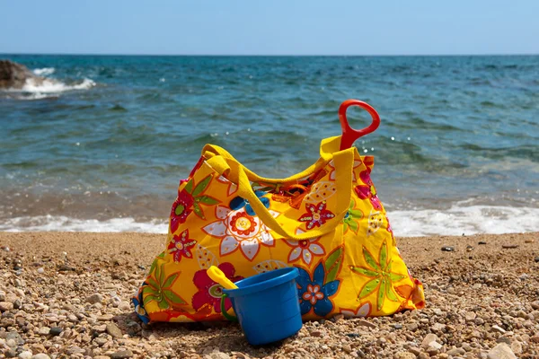 Colorful beach bag — Stock Photo, Image